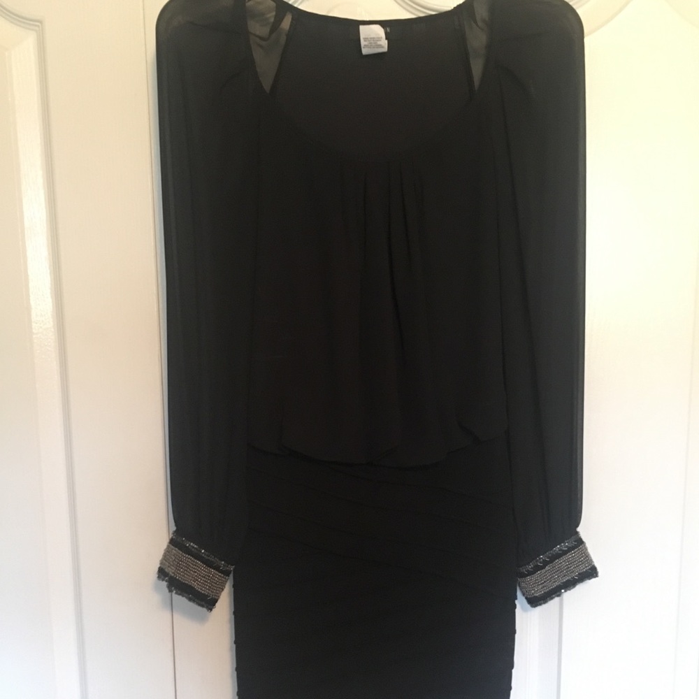 Long sleeve elegant dress
